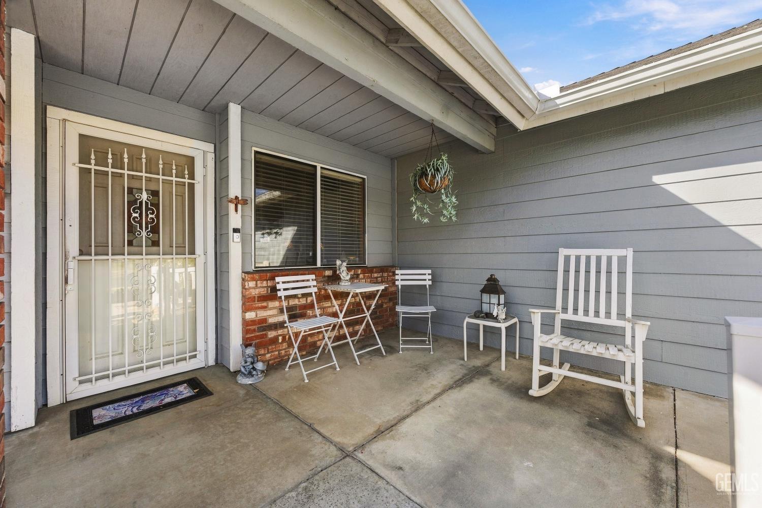 8809 District Blvd photo 16