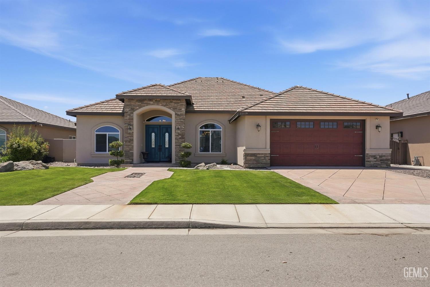 15119 Cotton Blossom Ave, Bakersfield, CA 93314 front exterior