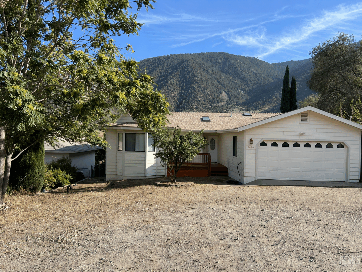 2820 Johnson Rd, Frazier Park, CA 93225 front exterior