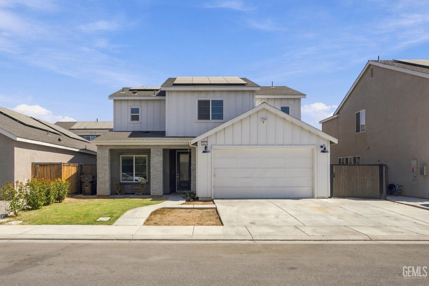 3308 Trail River Ln, Shafter, CA 93263 front exterior