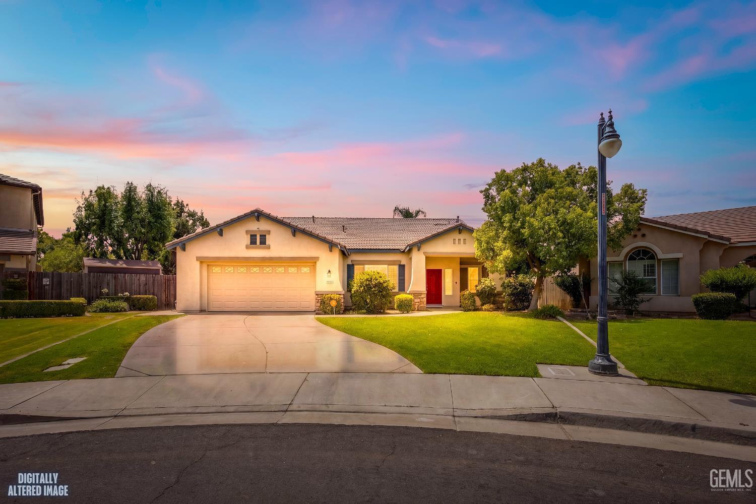 7202 Boulder Falls Ct, Bakersfield, CA 93312 front exterior