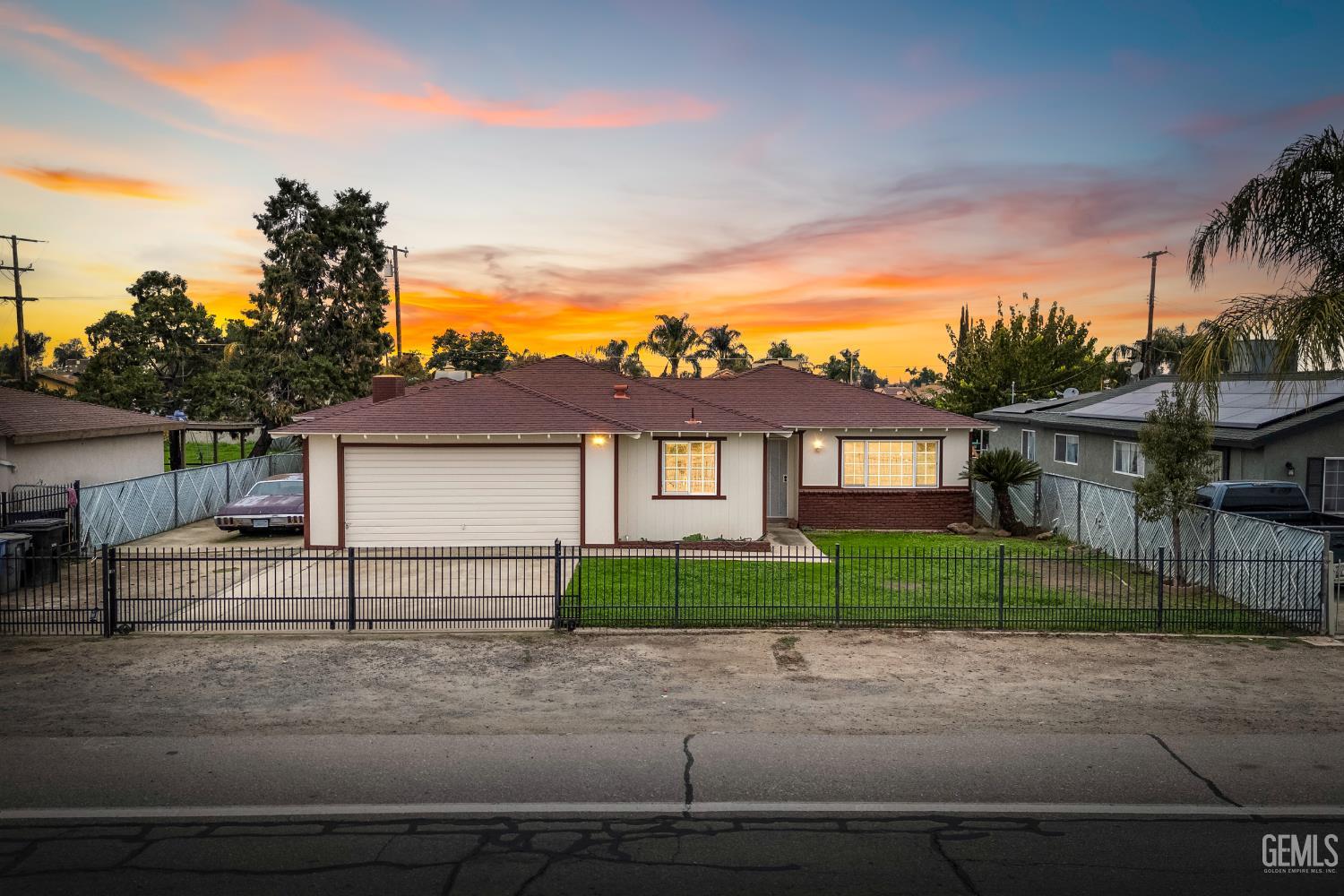 749 Browning Rd, McFarland, CA 93250 front exterior