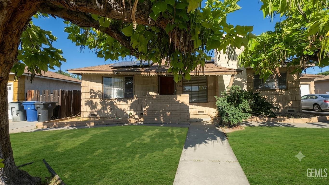 806 Piute St, Bakersfield, CA 93309 front exterior