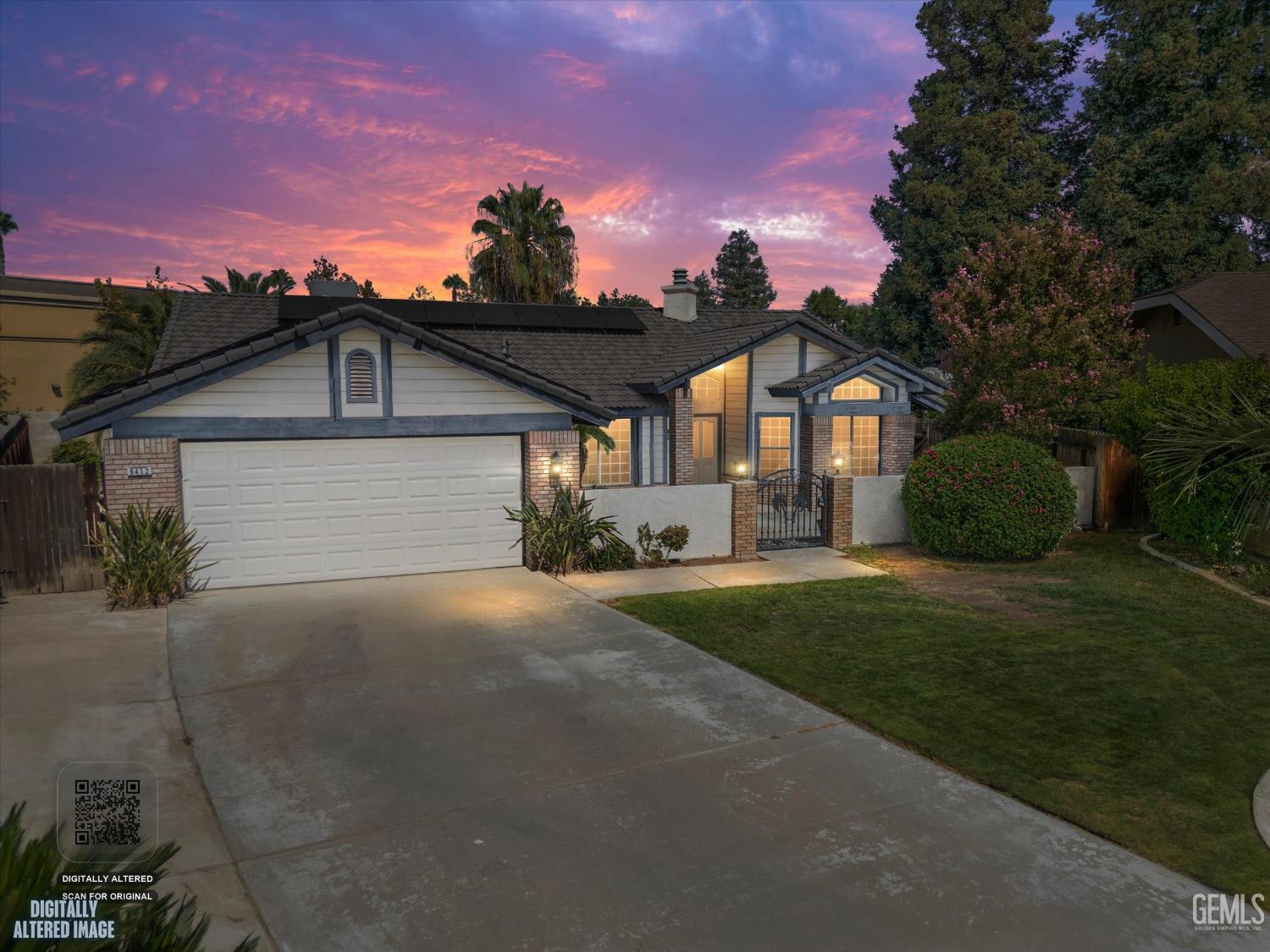 9412 Foxglen Ct, Bakersfield, CA 93312 front exterior
